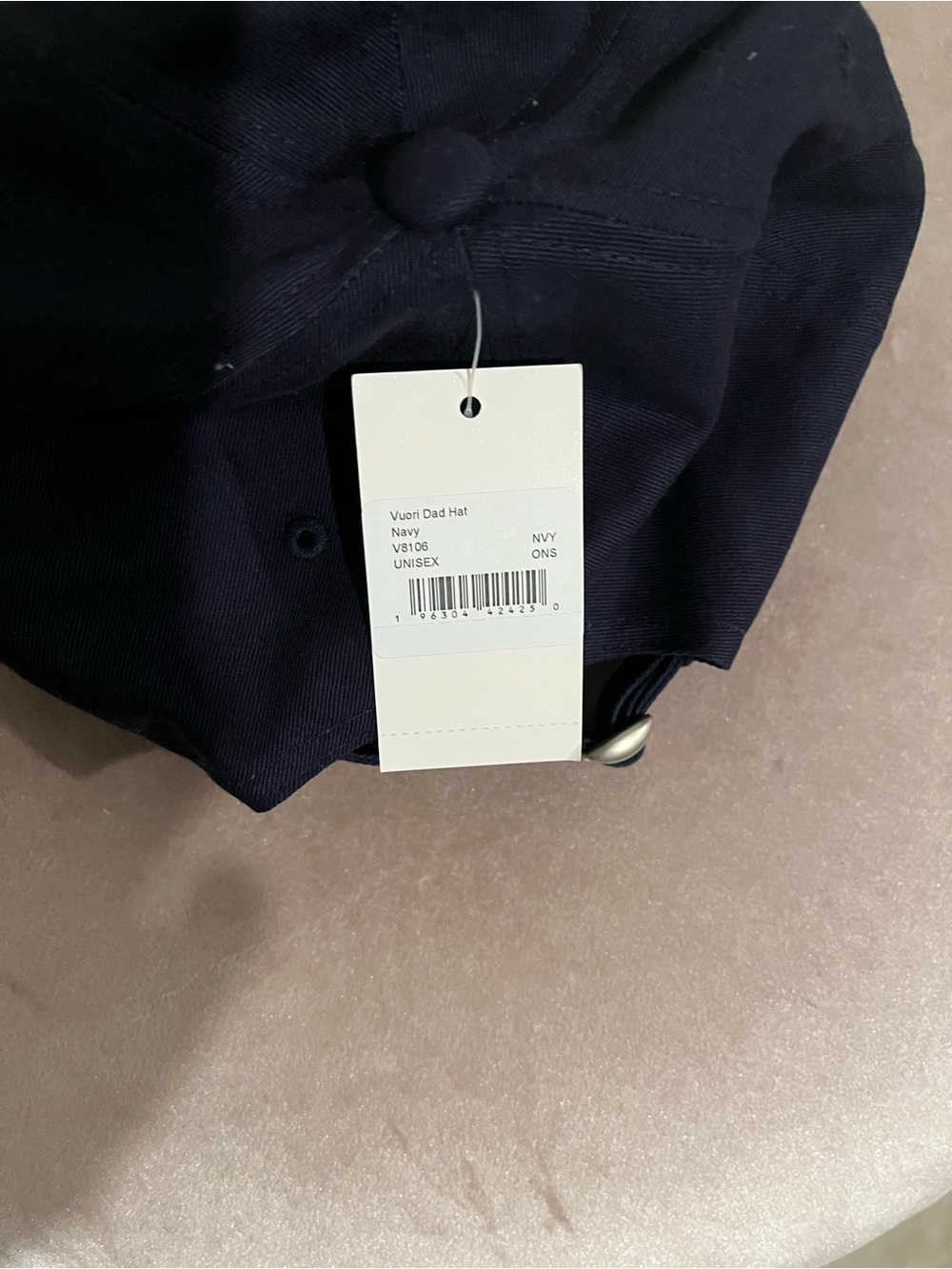 Vuori V1 Navy Baseball Cap Classic Curved Brim NWT (unisexThe Dad Hat) - Picture 7 of 13